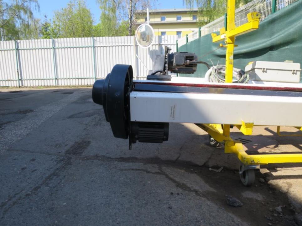 Prumyslových robotu-5